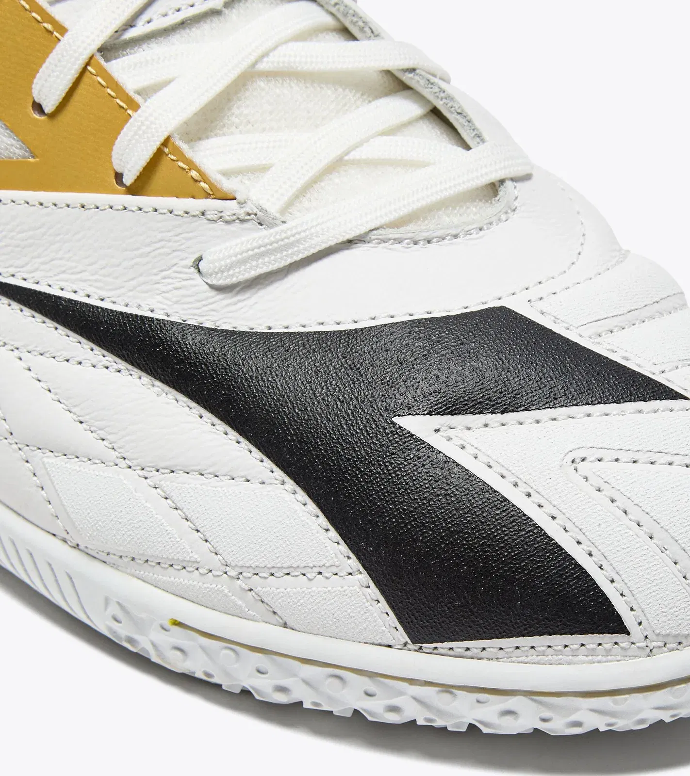 Diadora Brasil Sala Elite Id White/Black/Metallic Gold