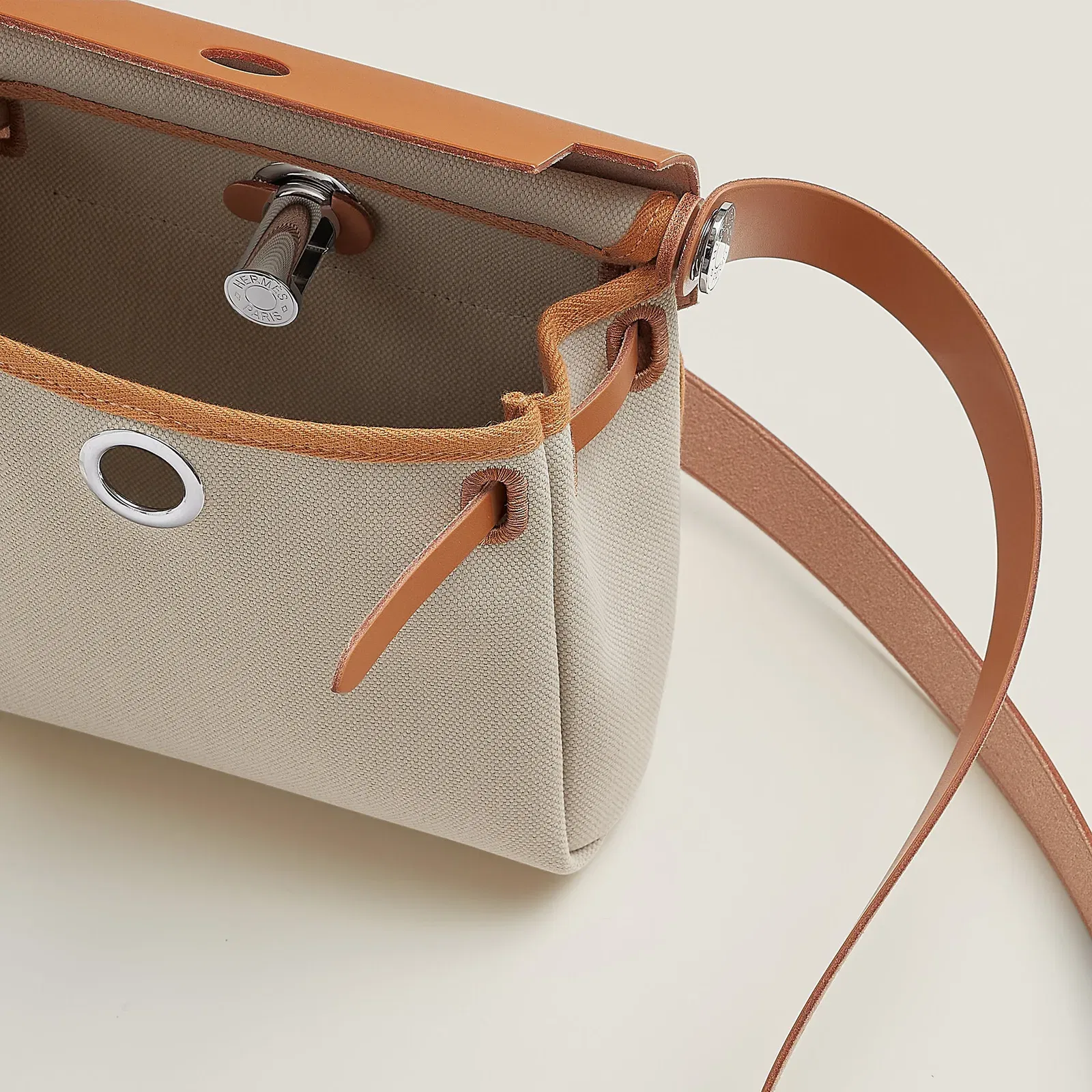 Hermes Herbag Zip 20 Bag Bton