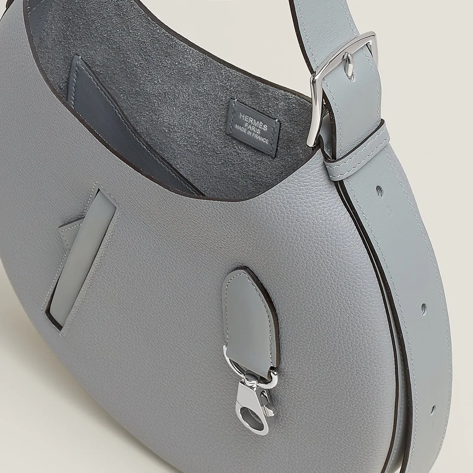 Hermes Arcon Slim Bag Cru