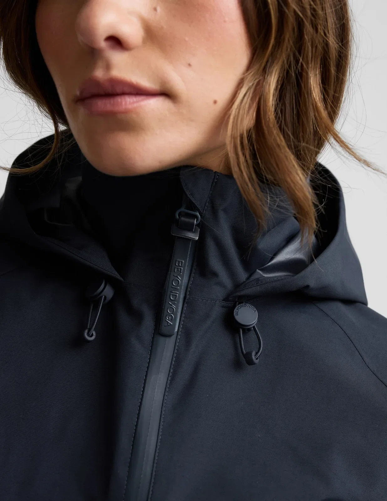 Beyond Yoga Rain Or Shine Adjustable Hooded Jacket Women's