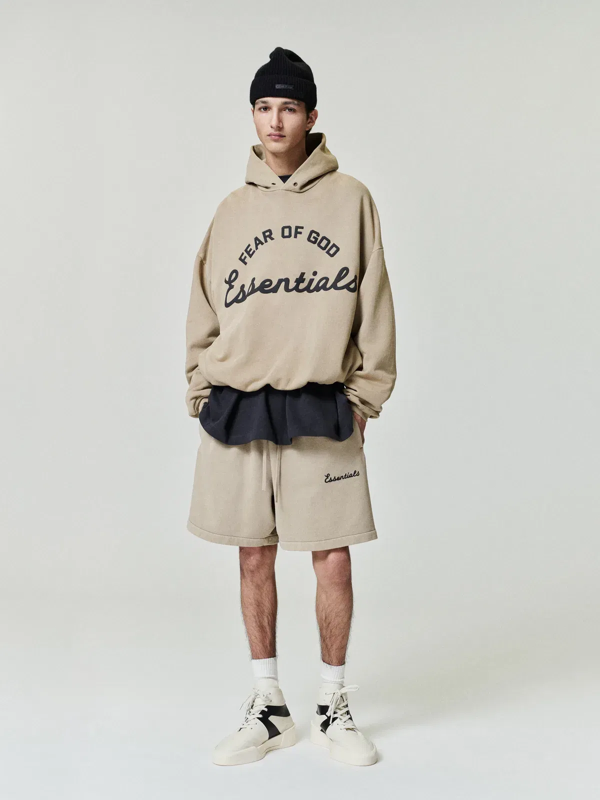 Essentials Training 90S Hoodie Faded Dune