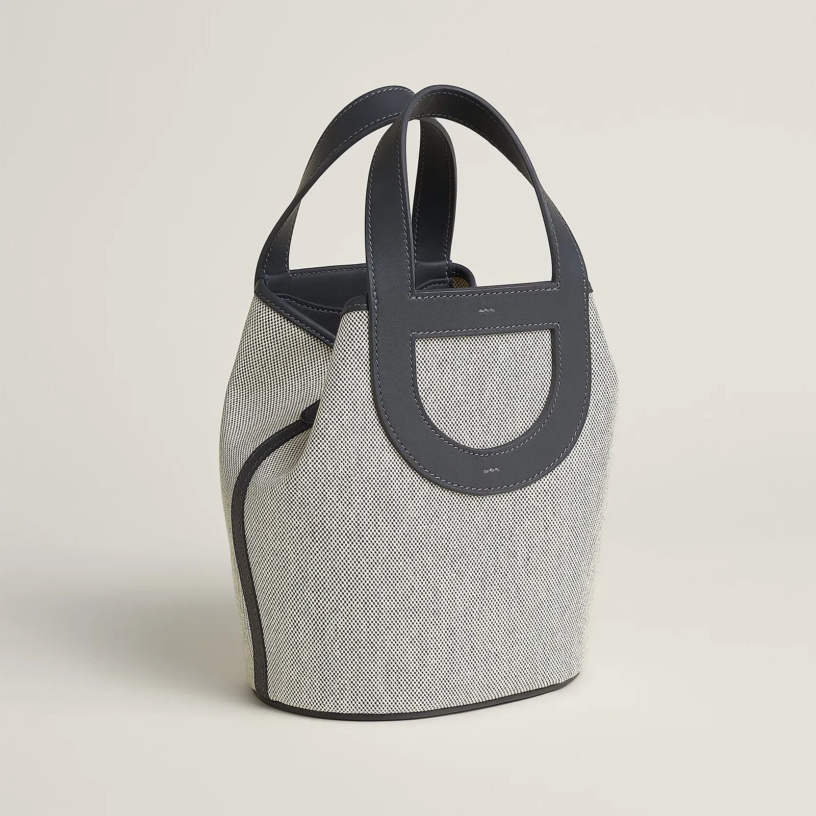 Hermes Herms In The Loop 18 Bag Noir