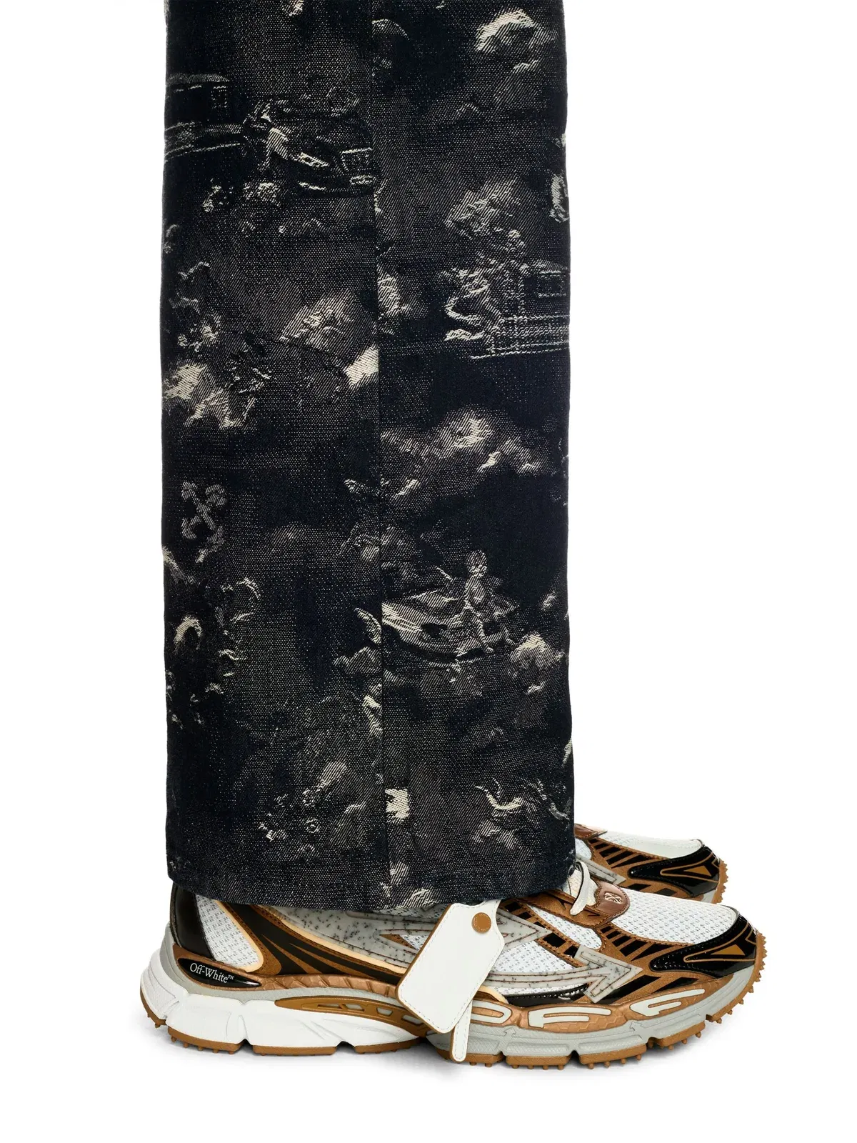 Off-White Ow Be Right Back Brown