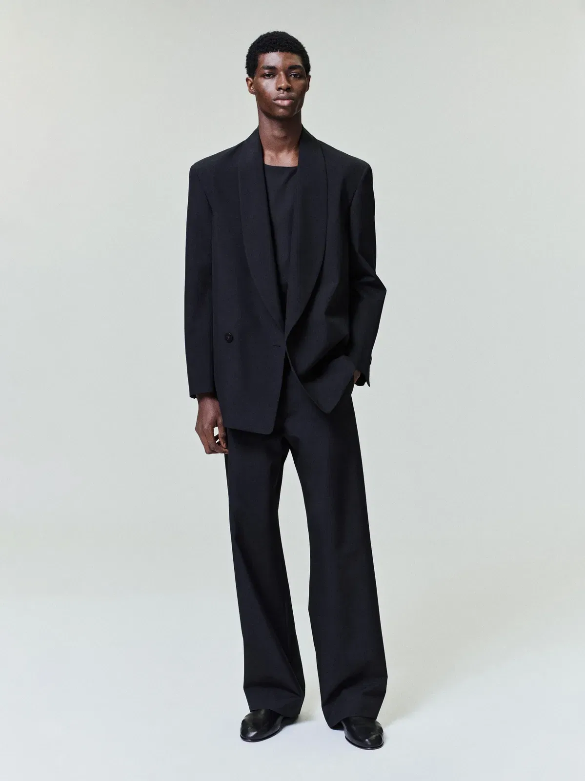 Essentials Wool Poplin Casual Flat Front Pants Black