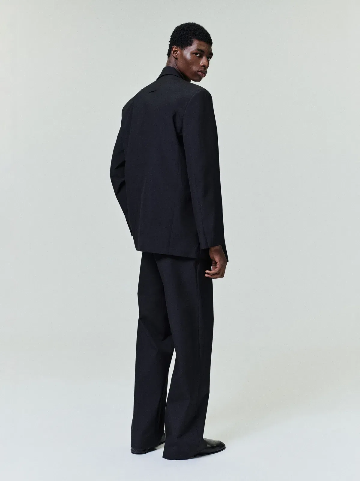 Essentials Wool Poplin Casual Flat Front Pants Black