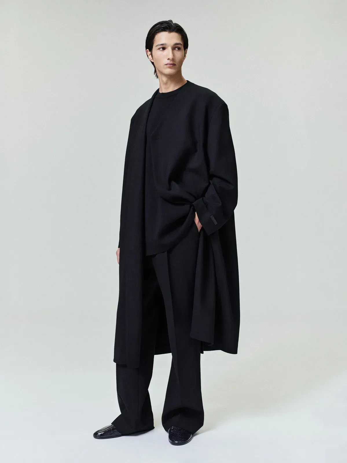 Essentials Double Weave Wool Double Breasted Lapelless Coat Black