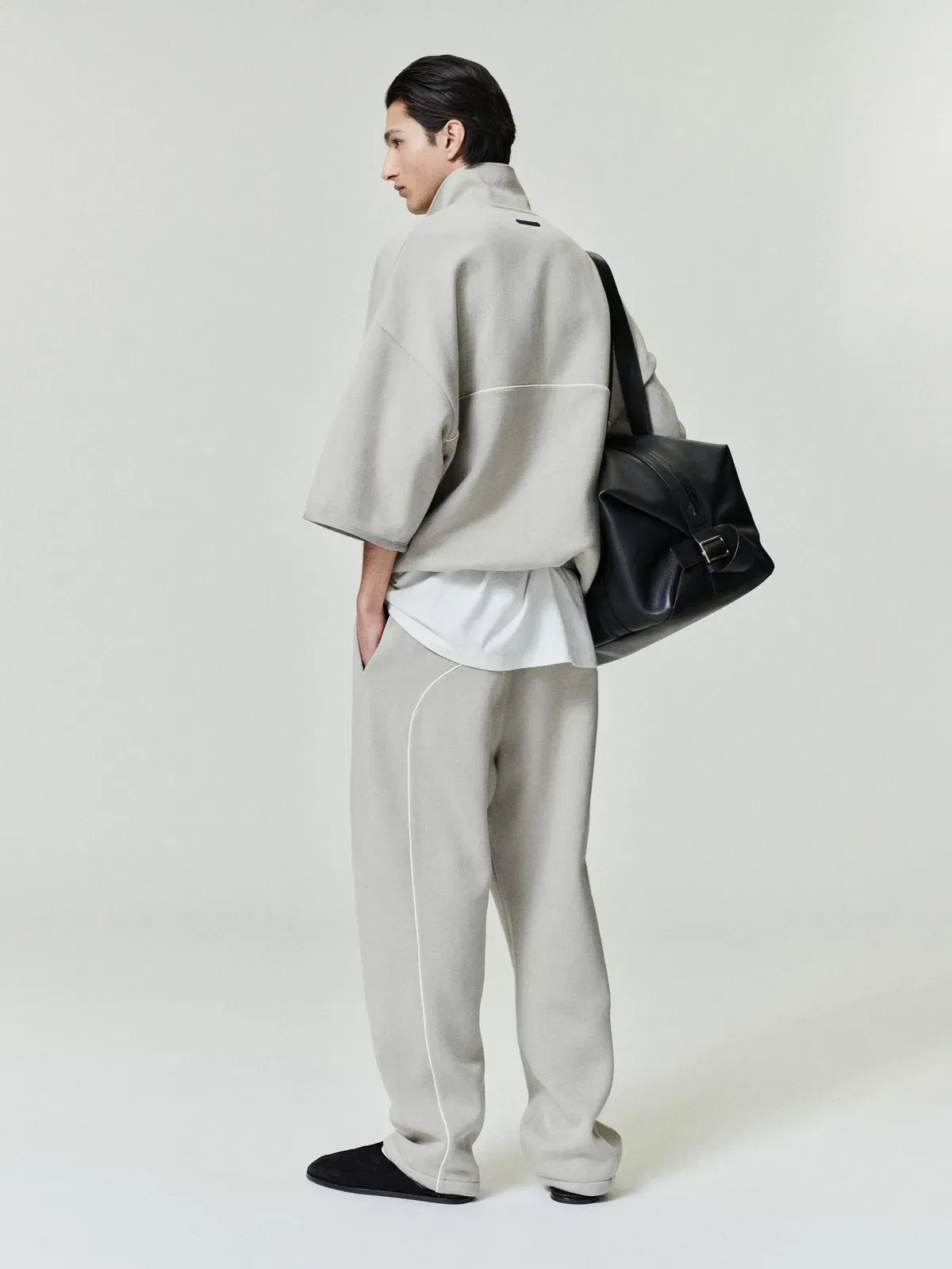Essentials Active Trace Relaxed Sweatpant Seal