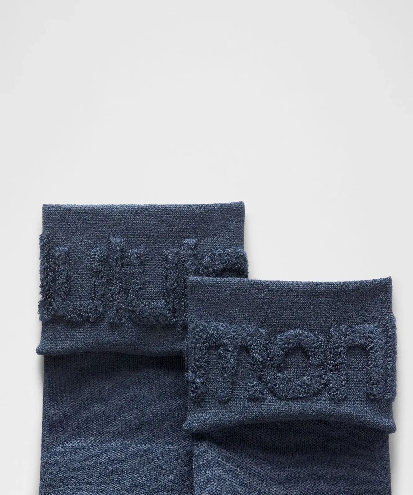 Lululemon Unisex Fold-Over Terry Quarter Socks