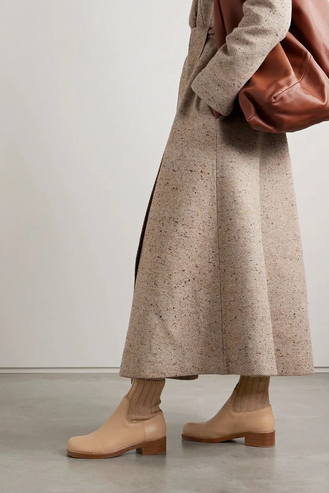 Gabriela Hearst Hobbes Ribbed Cashmere-Trimmed Leather Chelsea Boots Sand Women's