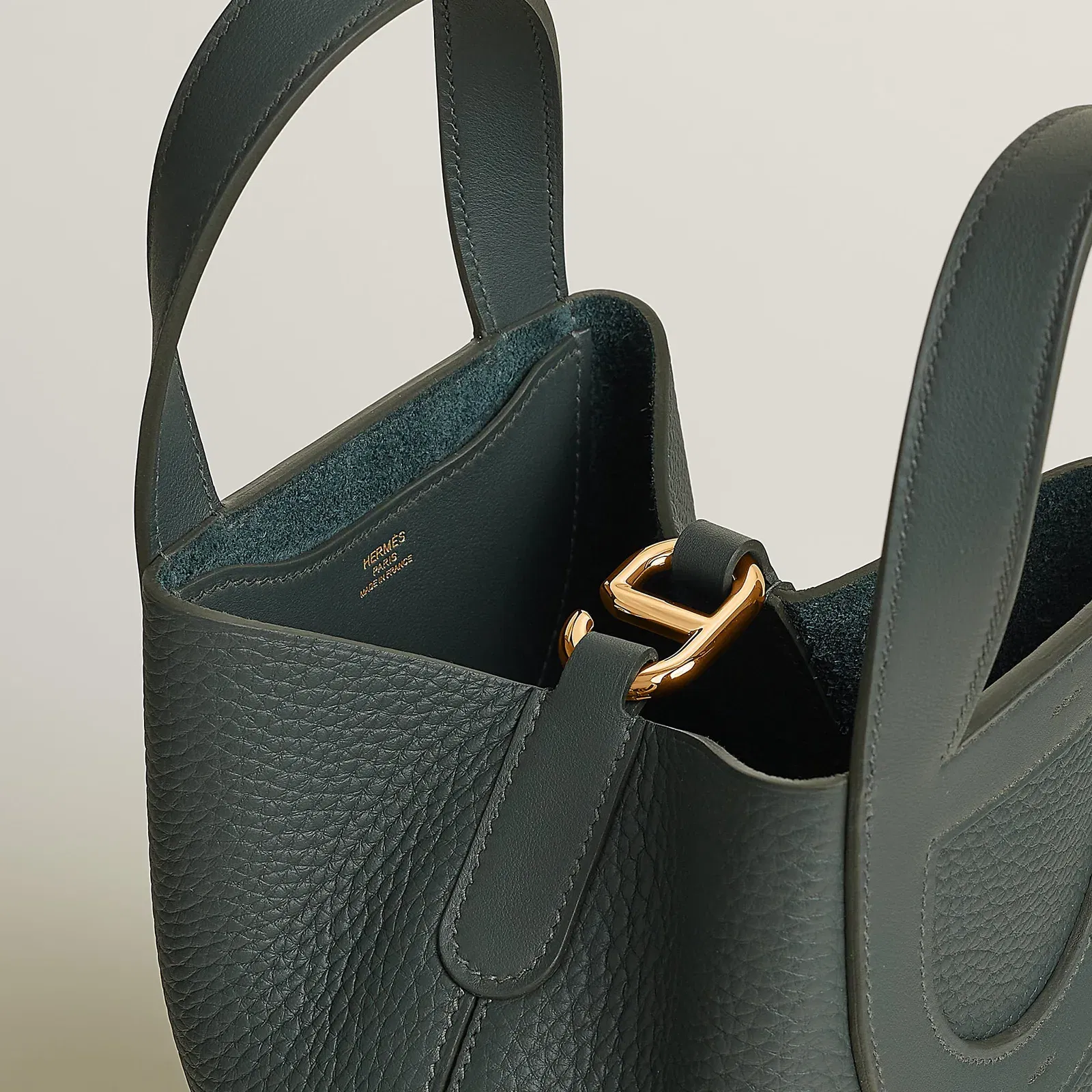 Hermes Herms In The Loop 18 Bag Noir