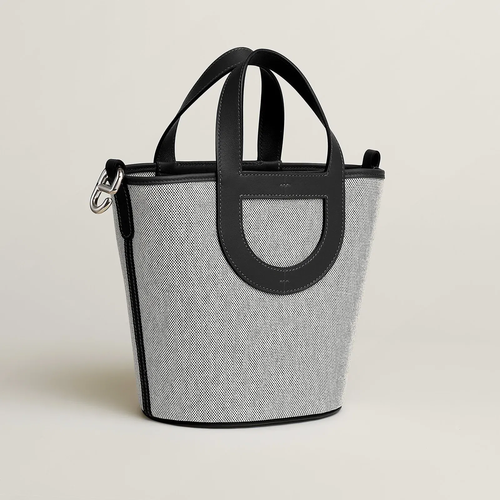 Hermes Herms In The Loop 18 Bag Noir