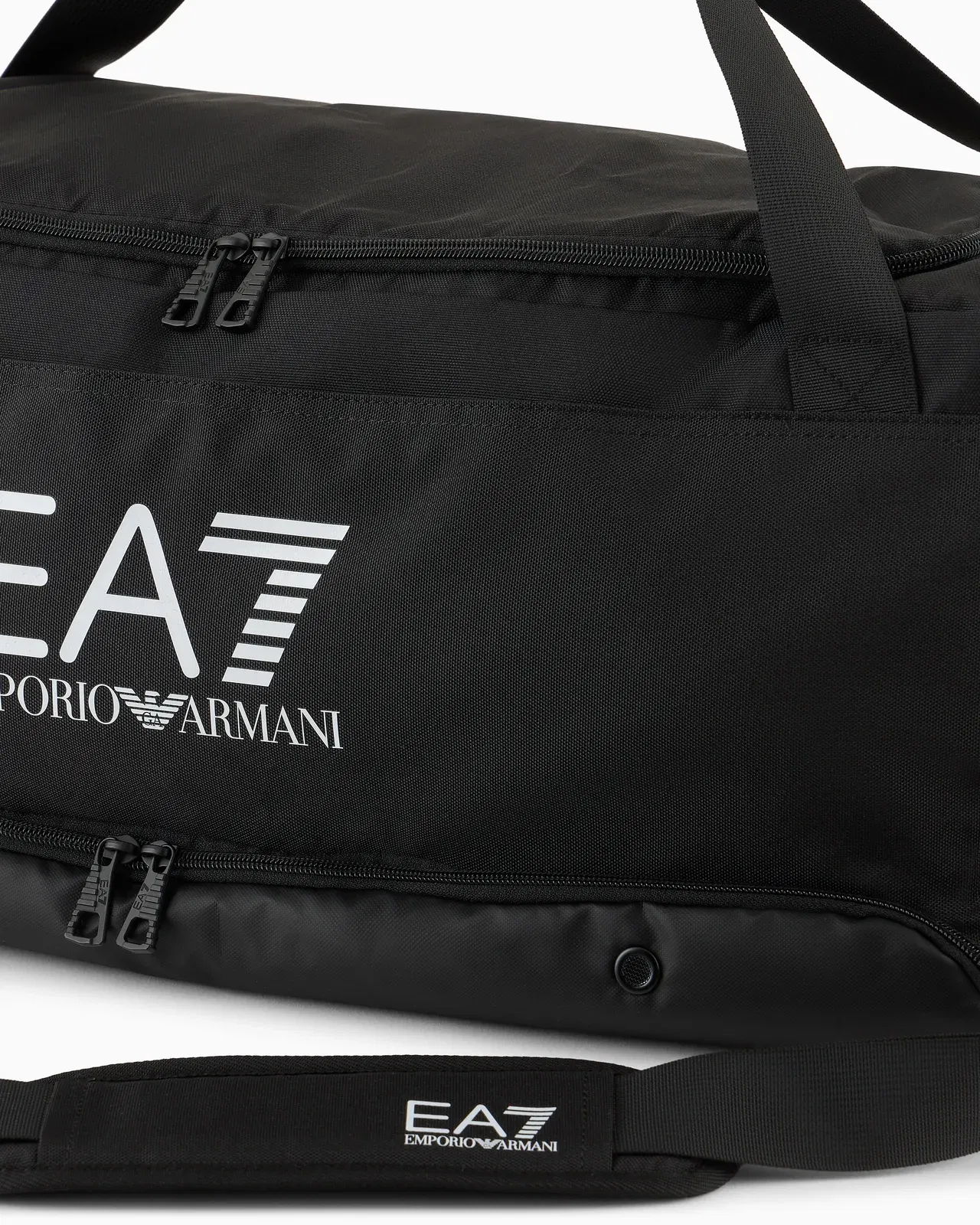EA7 Duffel bag in technical fabric with a shoe pocket Ls