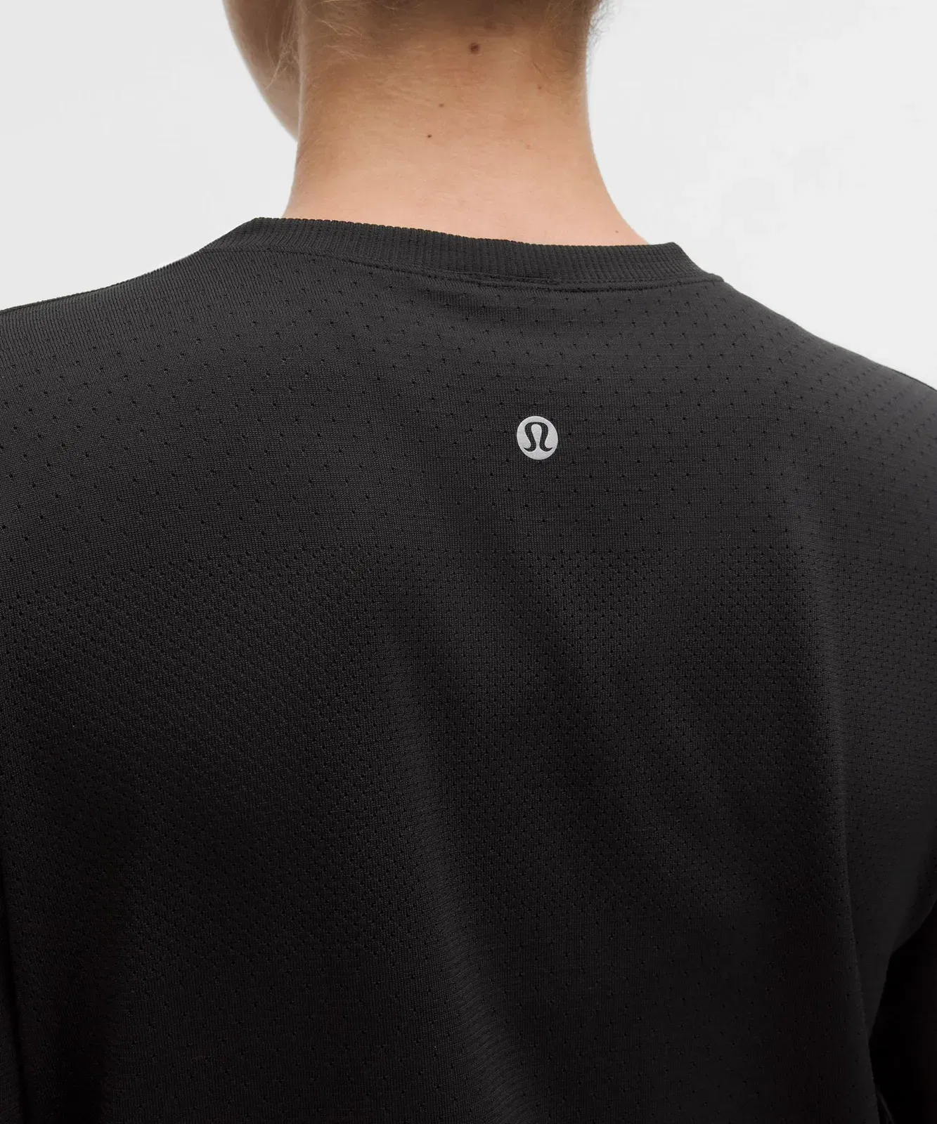 Lululemon Women's Swiftly Perforated Stripe Long-Sleeve Shirt