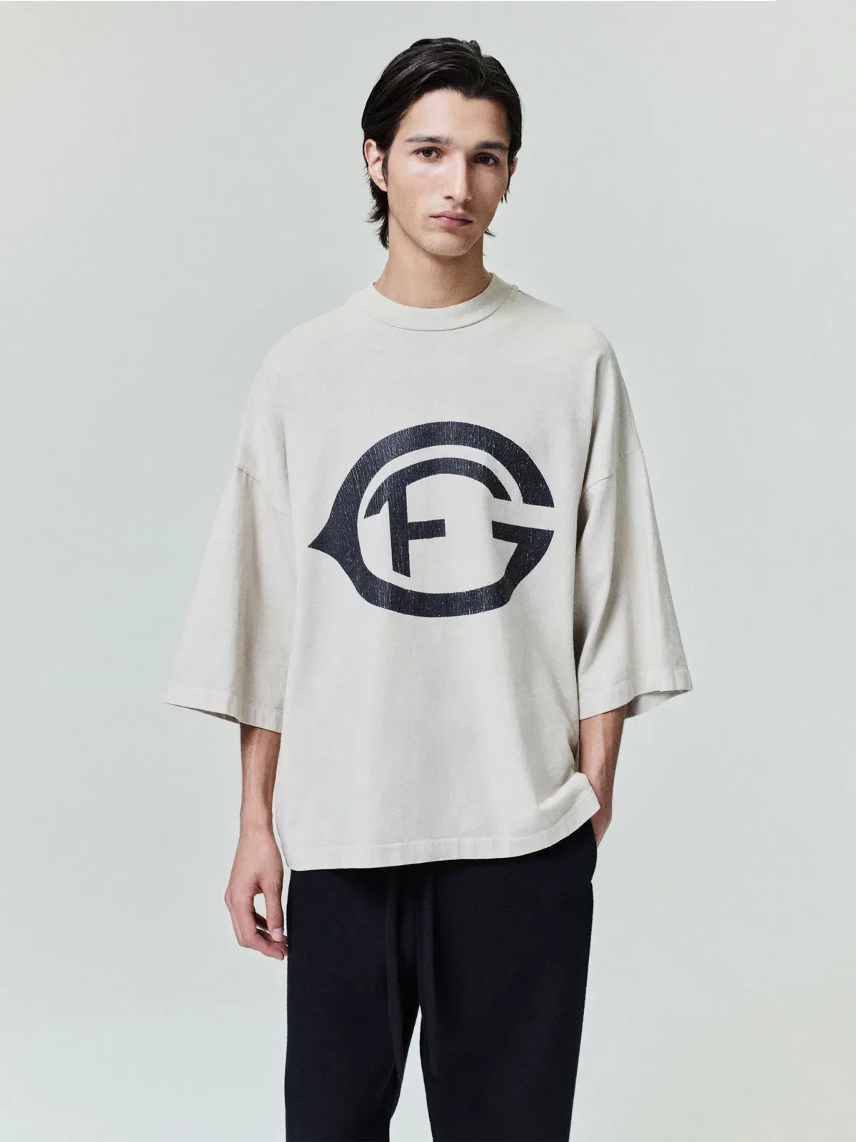 Essentials Fg 26 T-Shirt Dirty Ivory