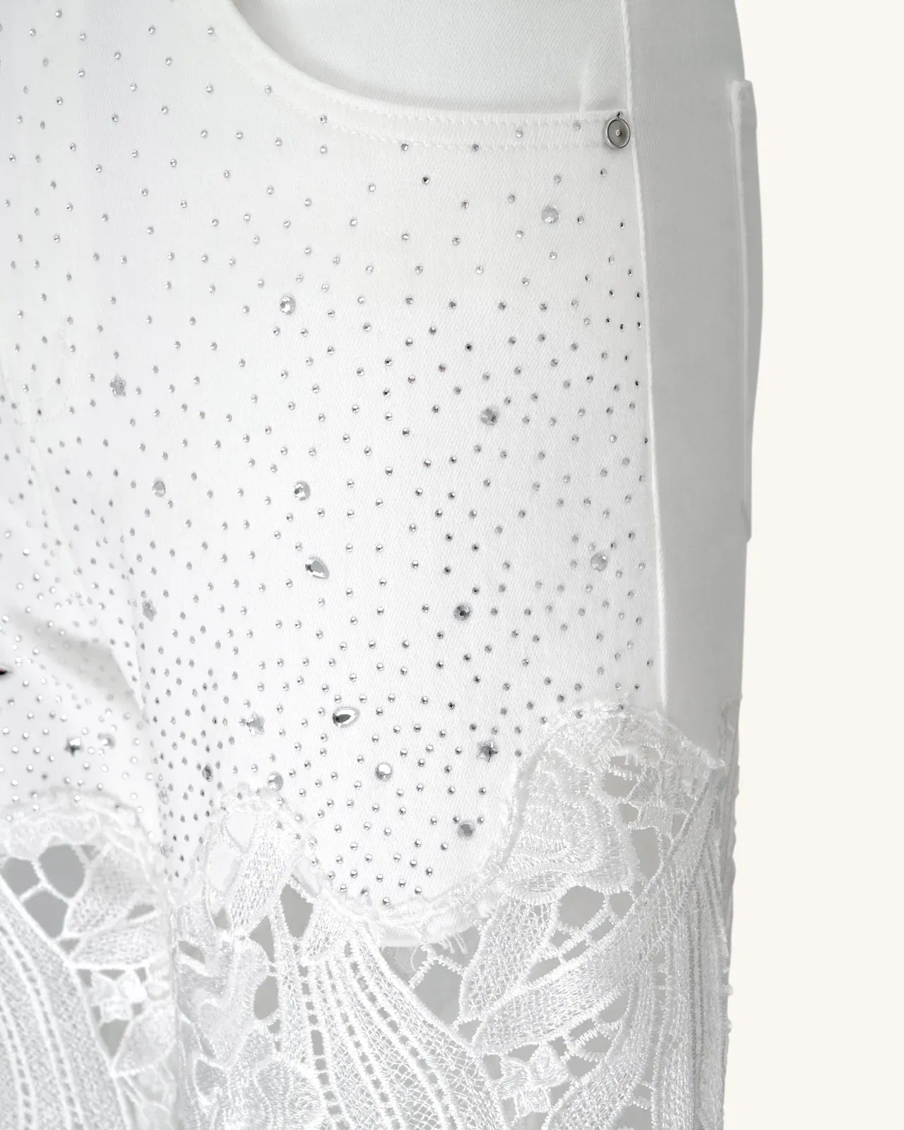 Embroidery High Rise Wide Leg Lace Denim Jeans With Rhinestone - White