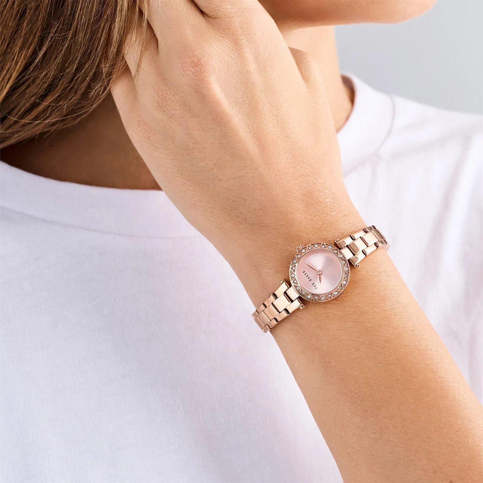 Jolyye Quartz Analogue Watch