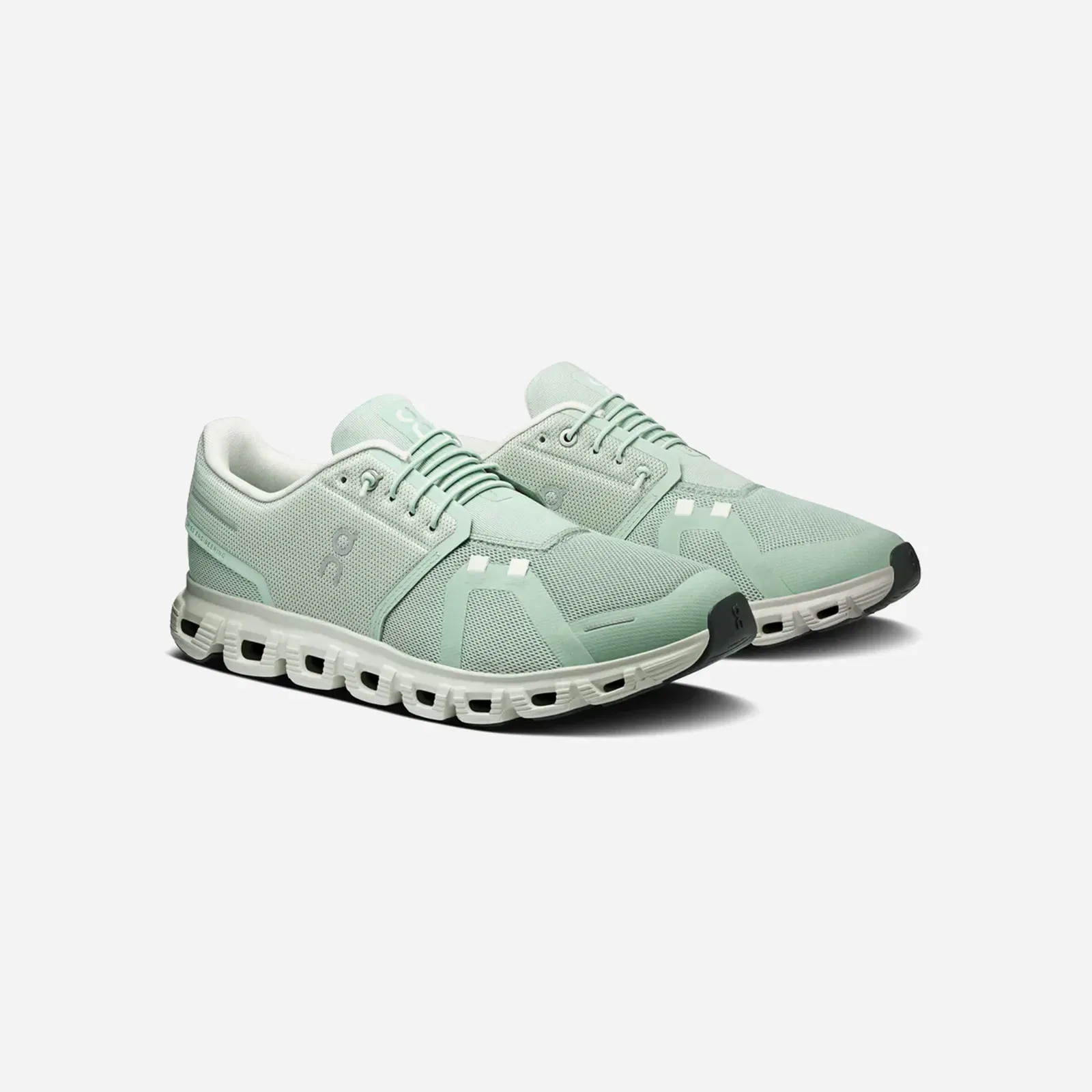 On Running Cloud 6 Mineral Ice