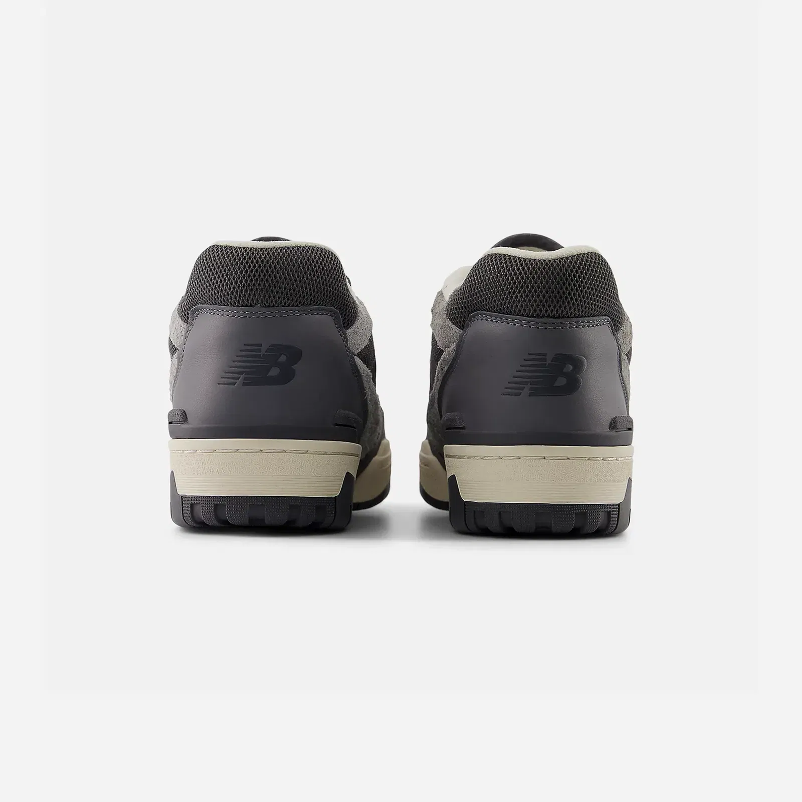New Balance 550 Magnet with Slate Grey