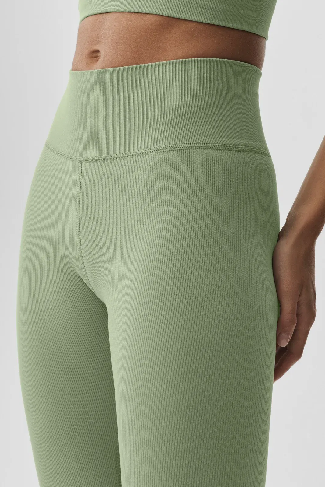 Seamless Modal Ribbed High-Waist 7/8 Legging