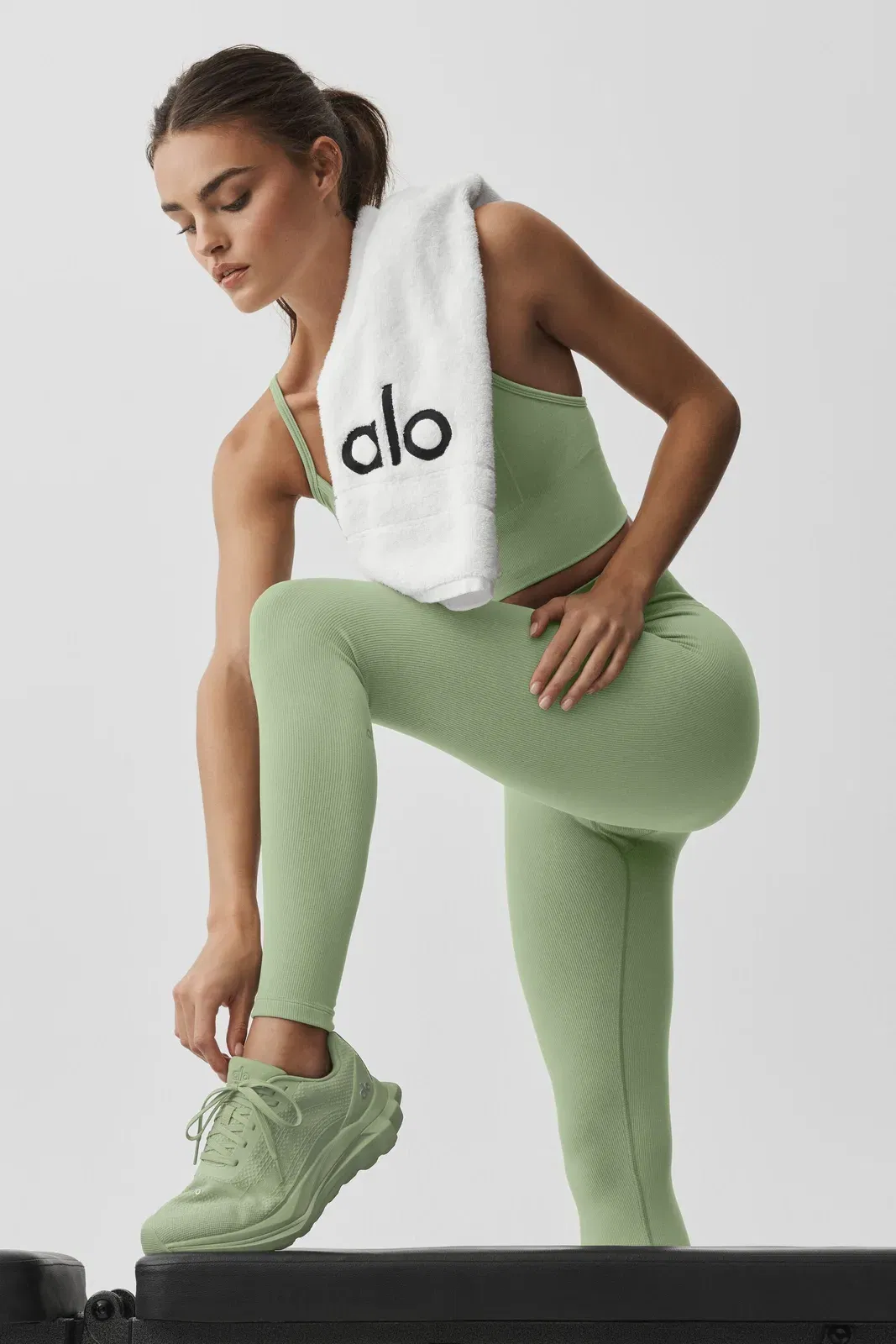 Seamless Modal Ribbed High-Waist 7/8 Legging