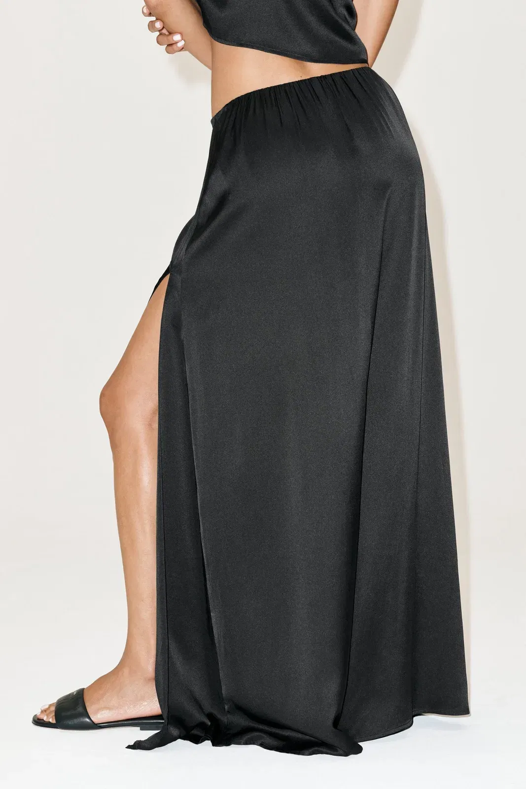 Silk Blend Low-Rise Radiance Long Skirt