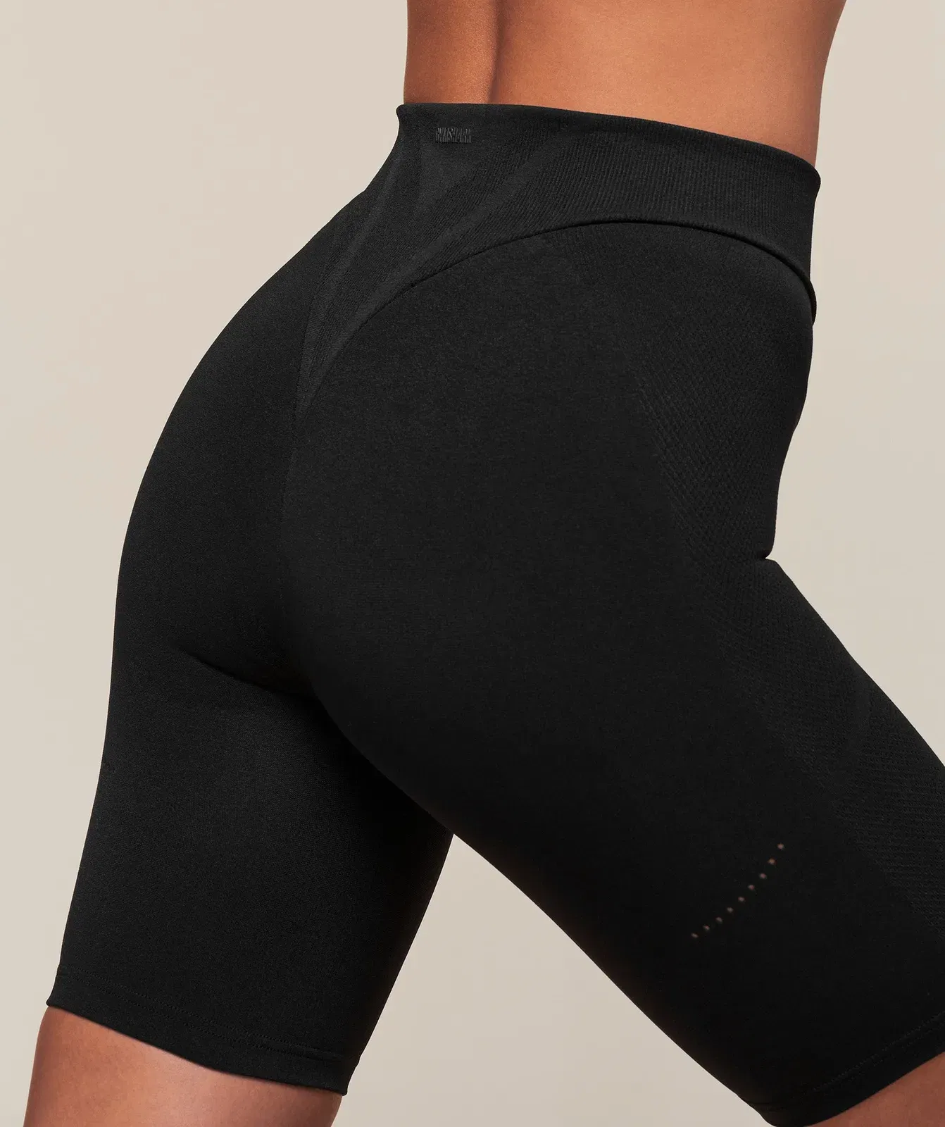 Gymshark everywear Warp Knit Cycling Shorts - Black