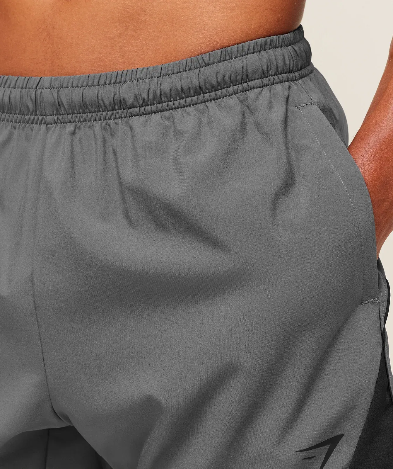 Gymshark Arrival Block 6" Shorts - Dark Grey