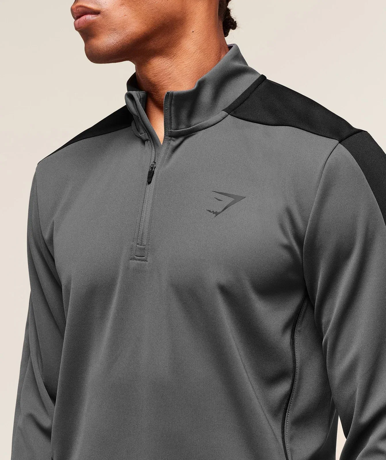Gymshark Arrival Block 1/4 Zip - Dark Grey