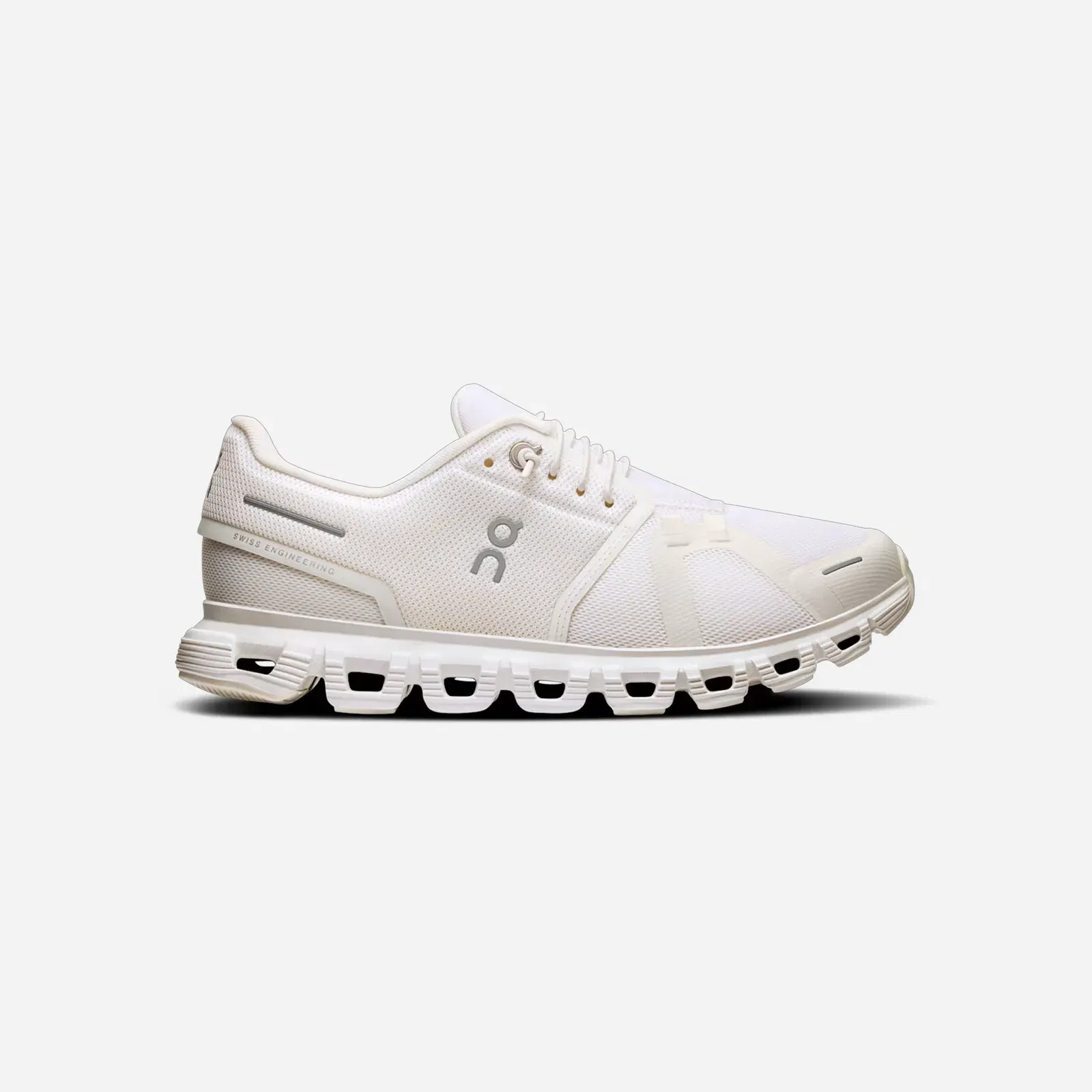 On Running Cloud 6 All White (Women'S)