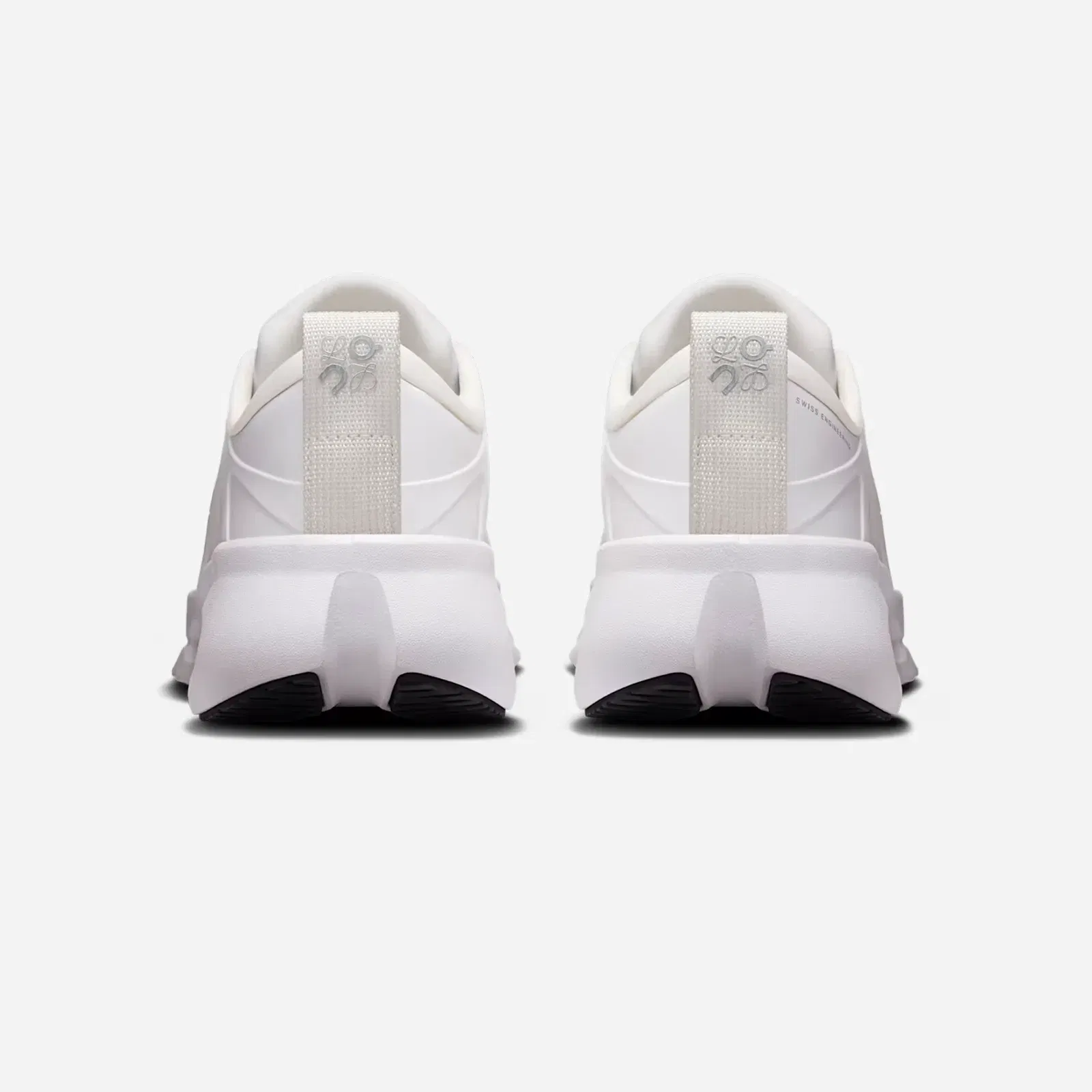 On Cloudsolo Loewe White Light Grey (Women'S)