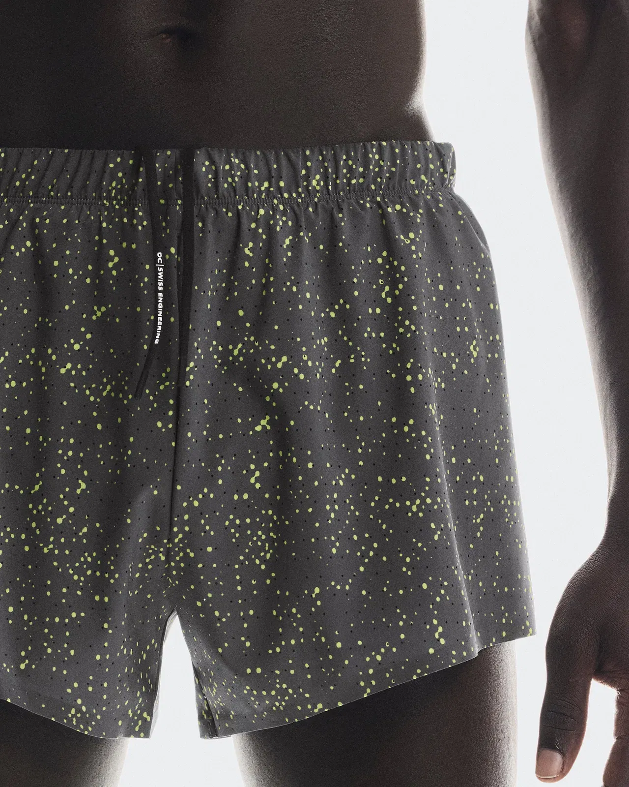 On Race Shorts Iron