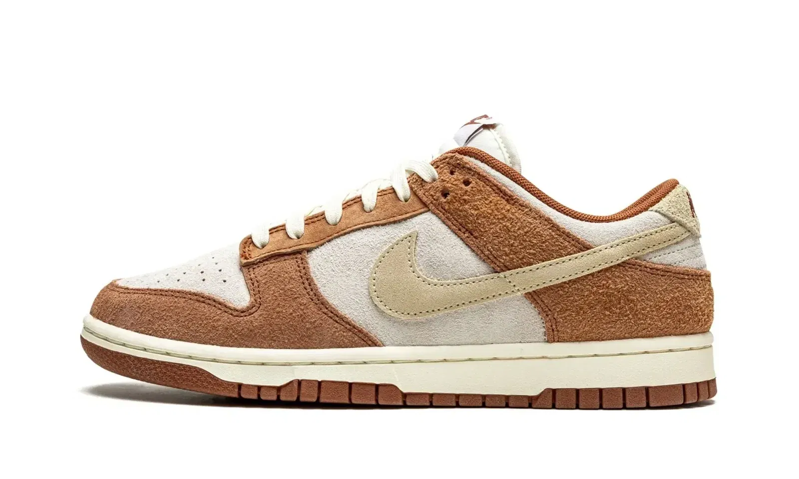 Dunk Low Premium Medium Curry