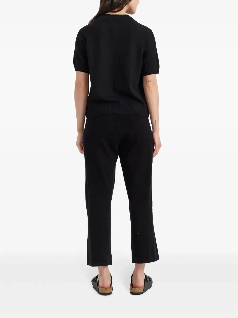 wide-leg cropped trousers
