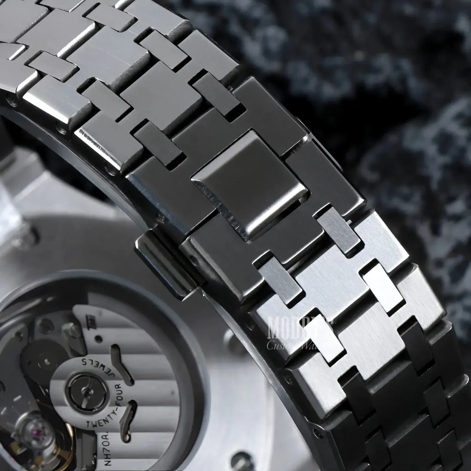 Royal Seikoak Skeleton