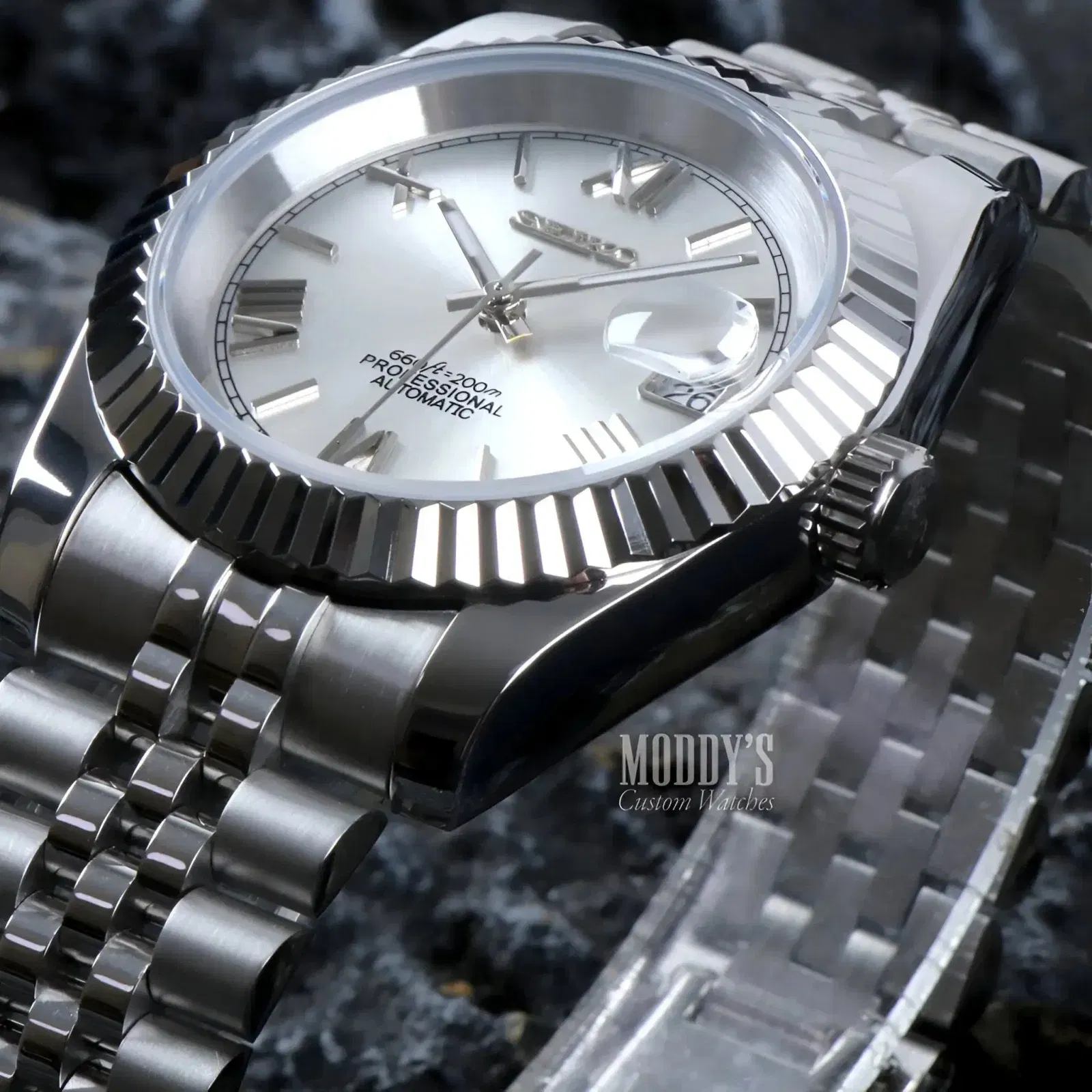 Seikojust Roman Silver