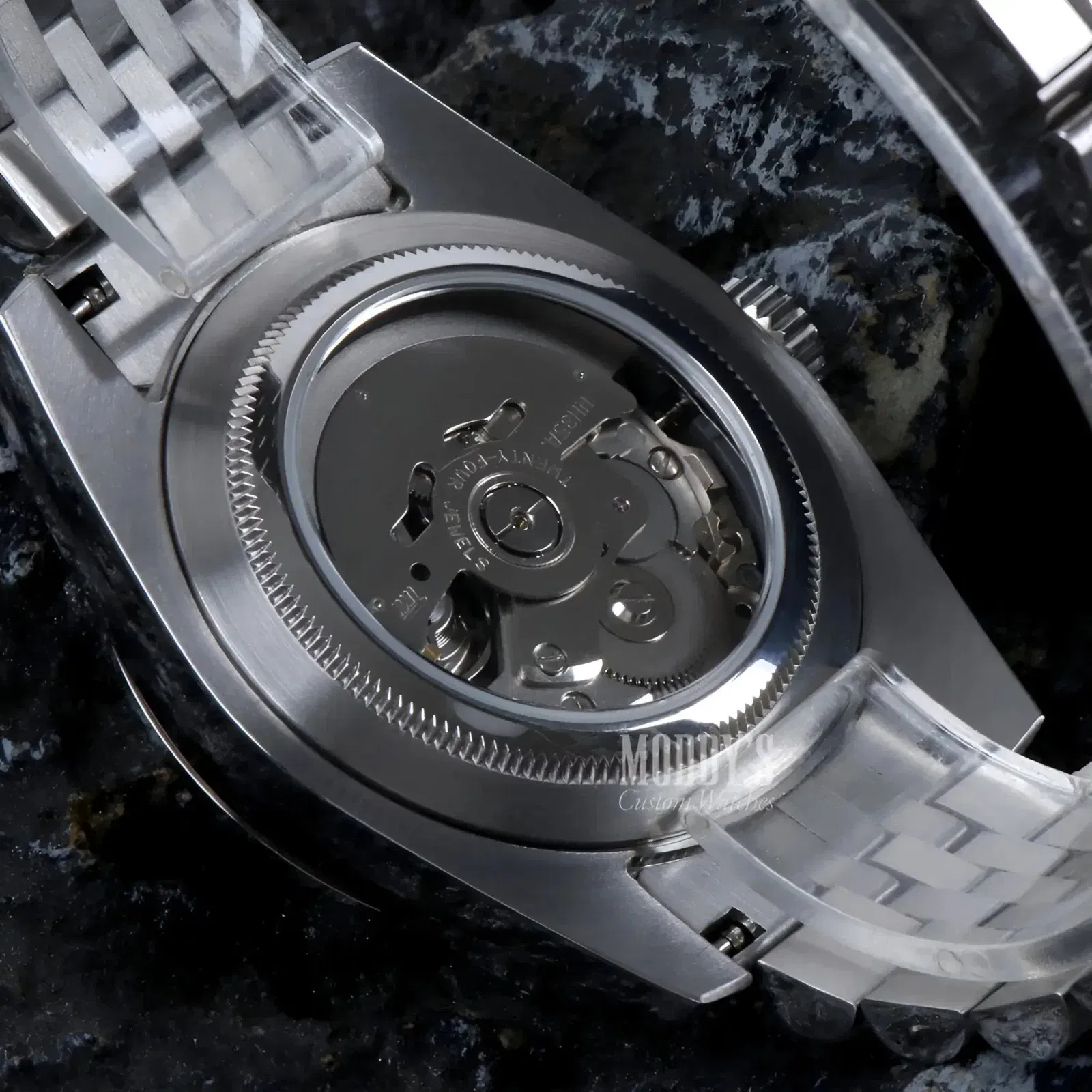 Seikojust Roman Silver