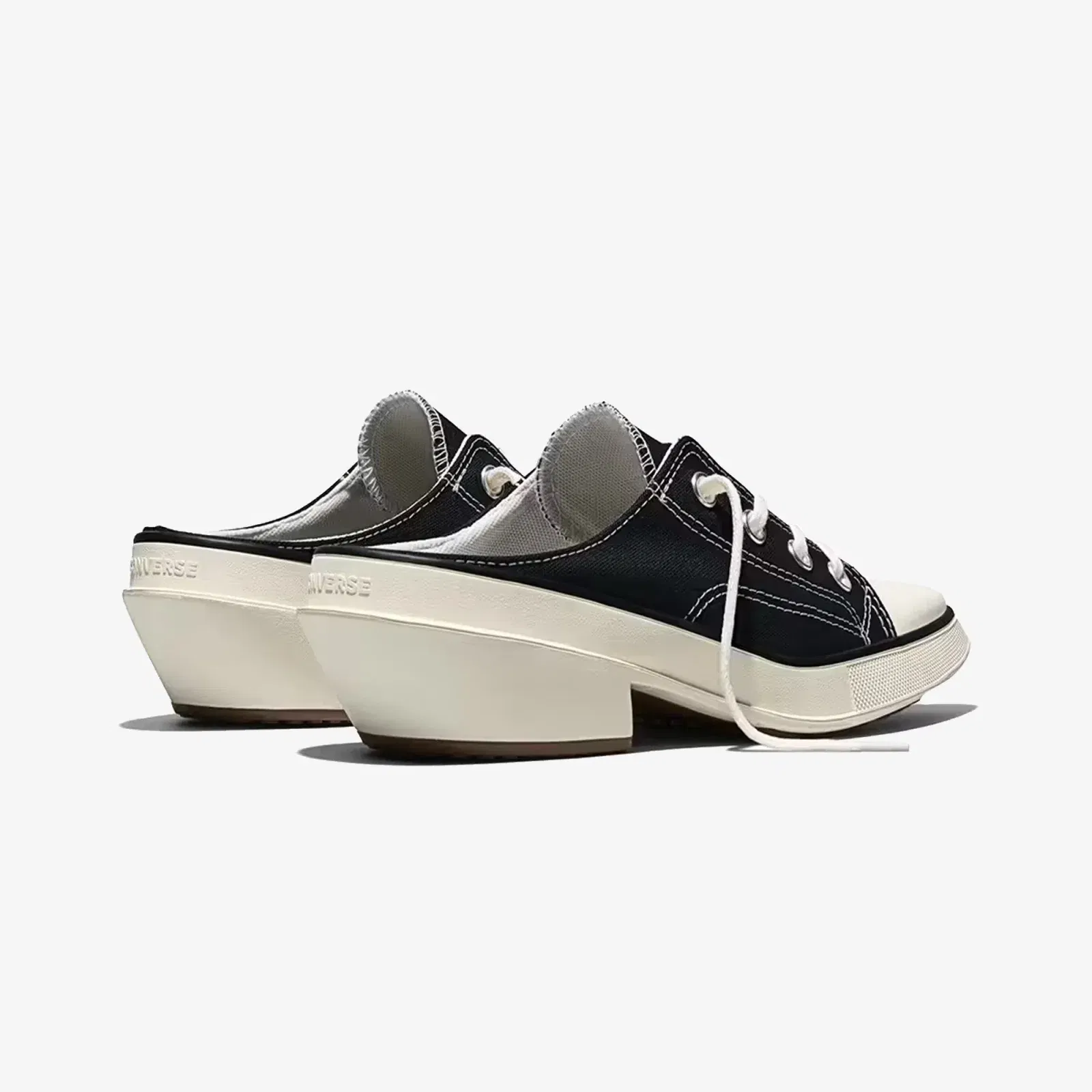 Converse CHUCK 70 DE LUXE POINTED MULE HEEL PLATFORM { BLACK/EGRET/WHITE