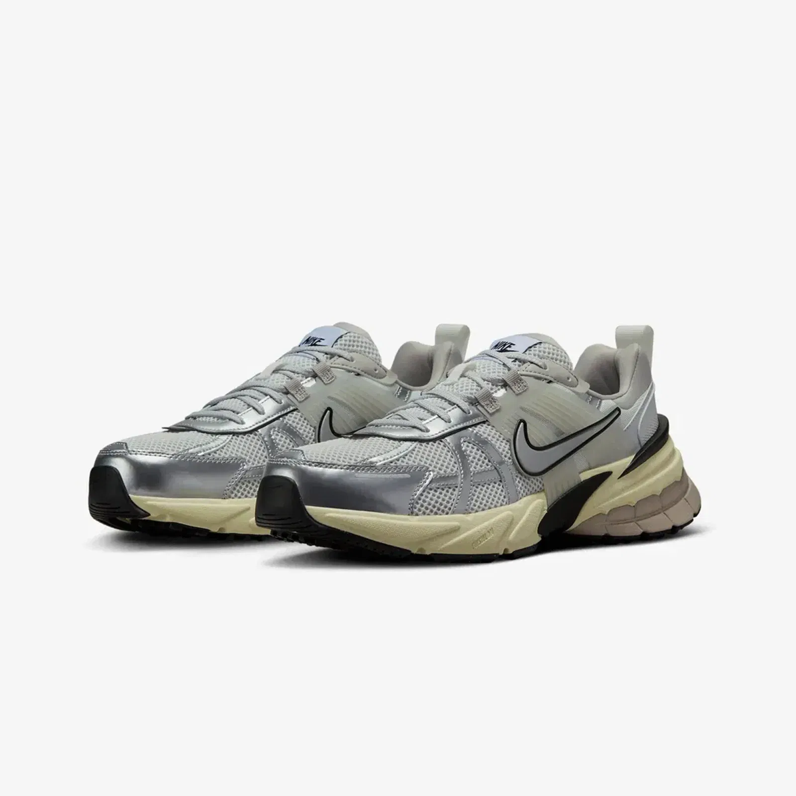 Nike V2K Run Summit White Metallic Silver