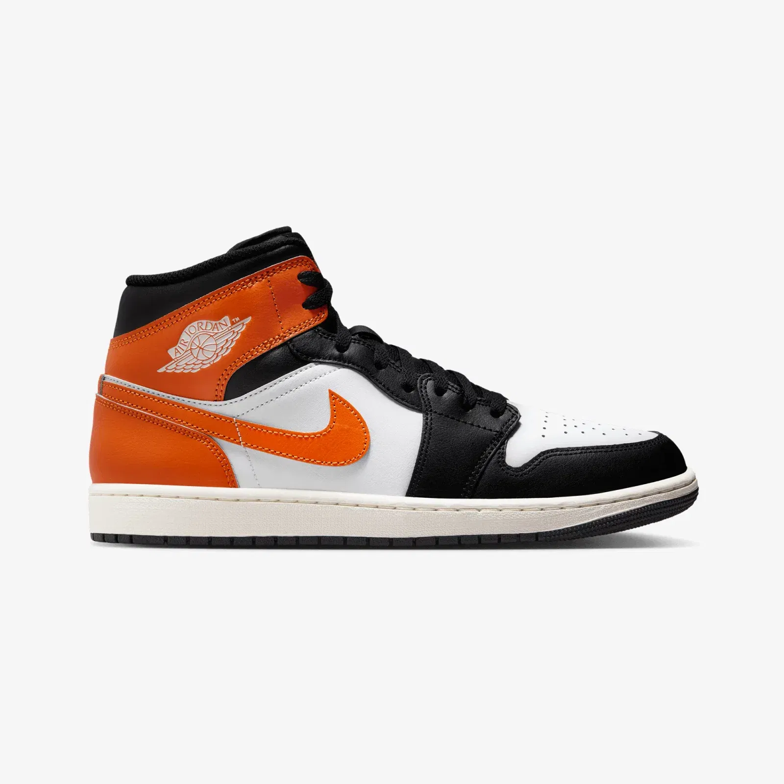 Air Jordan 1 Mid Black Toe Starfish