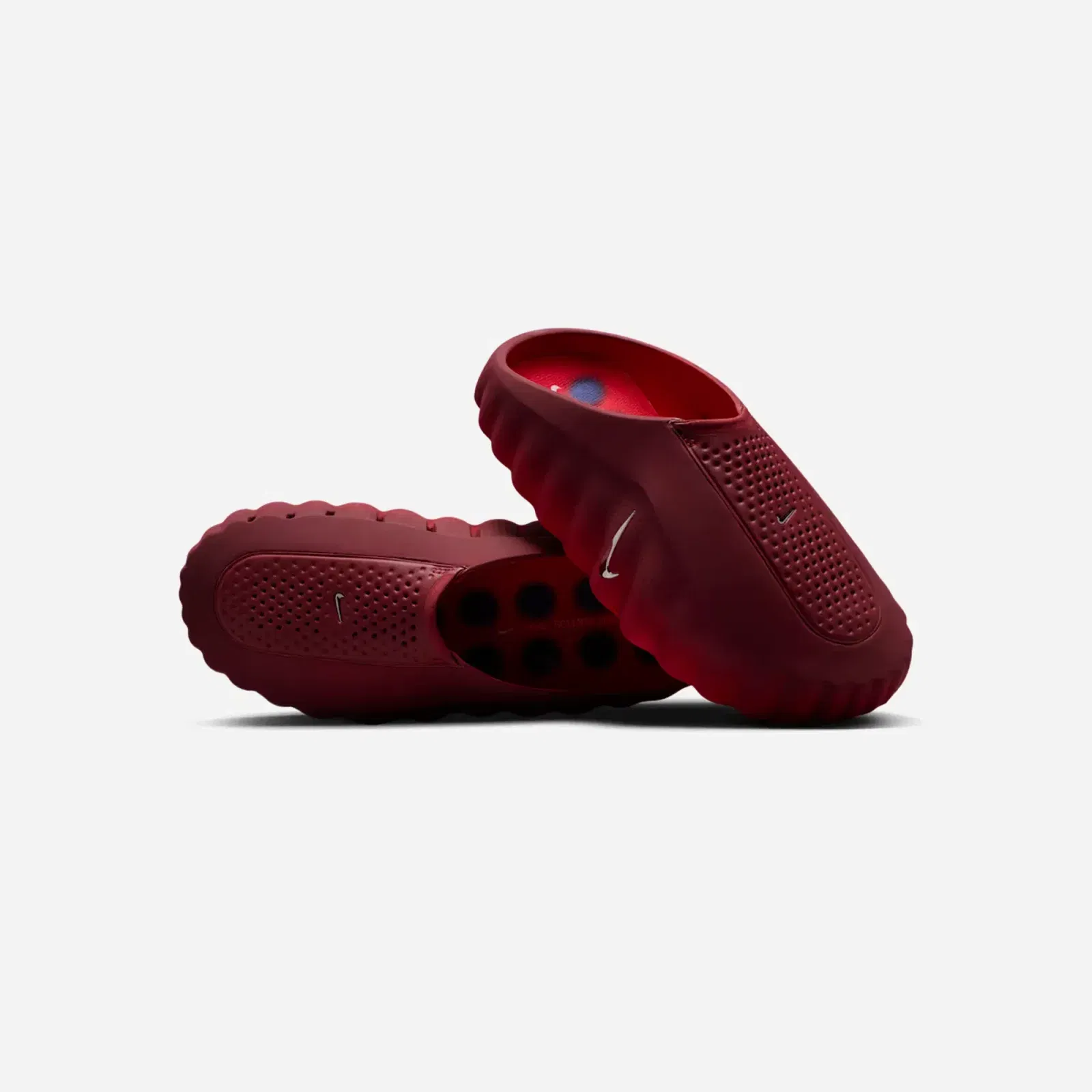Nike Mind 001 Pregame Mules Team Red/University Red/Midnight Navy/Chrome