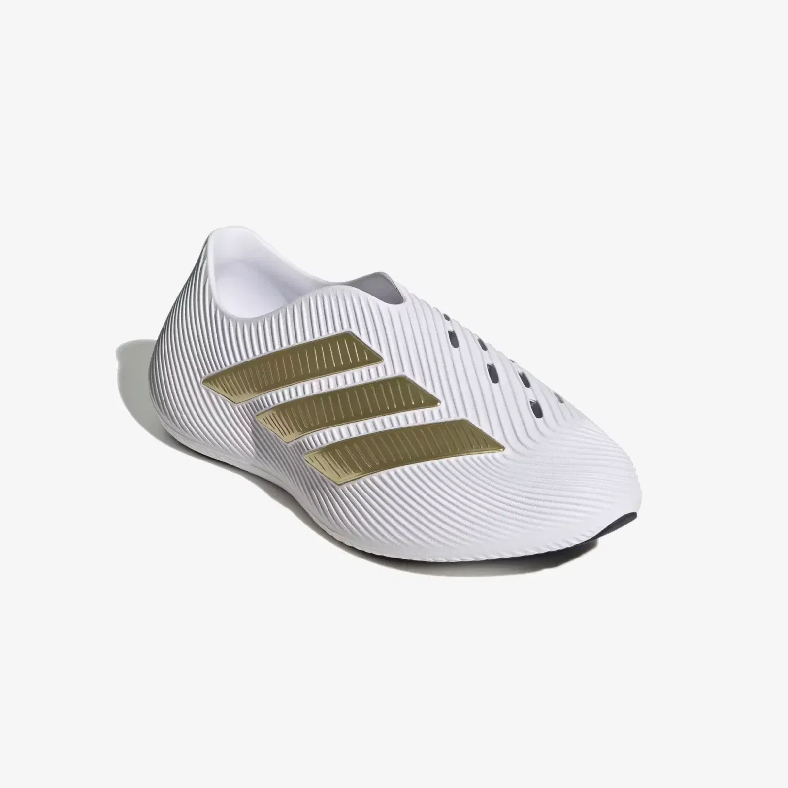 ADIDAS PURECHILL { CLOUD WHITE/GOLD METALLIC/CORE BLACK
