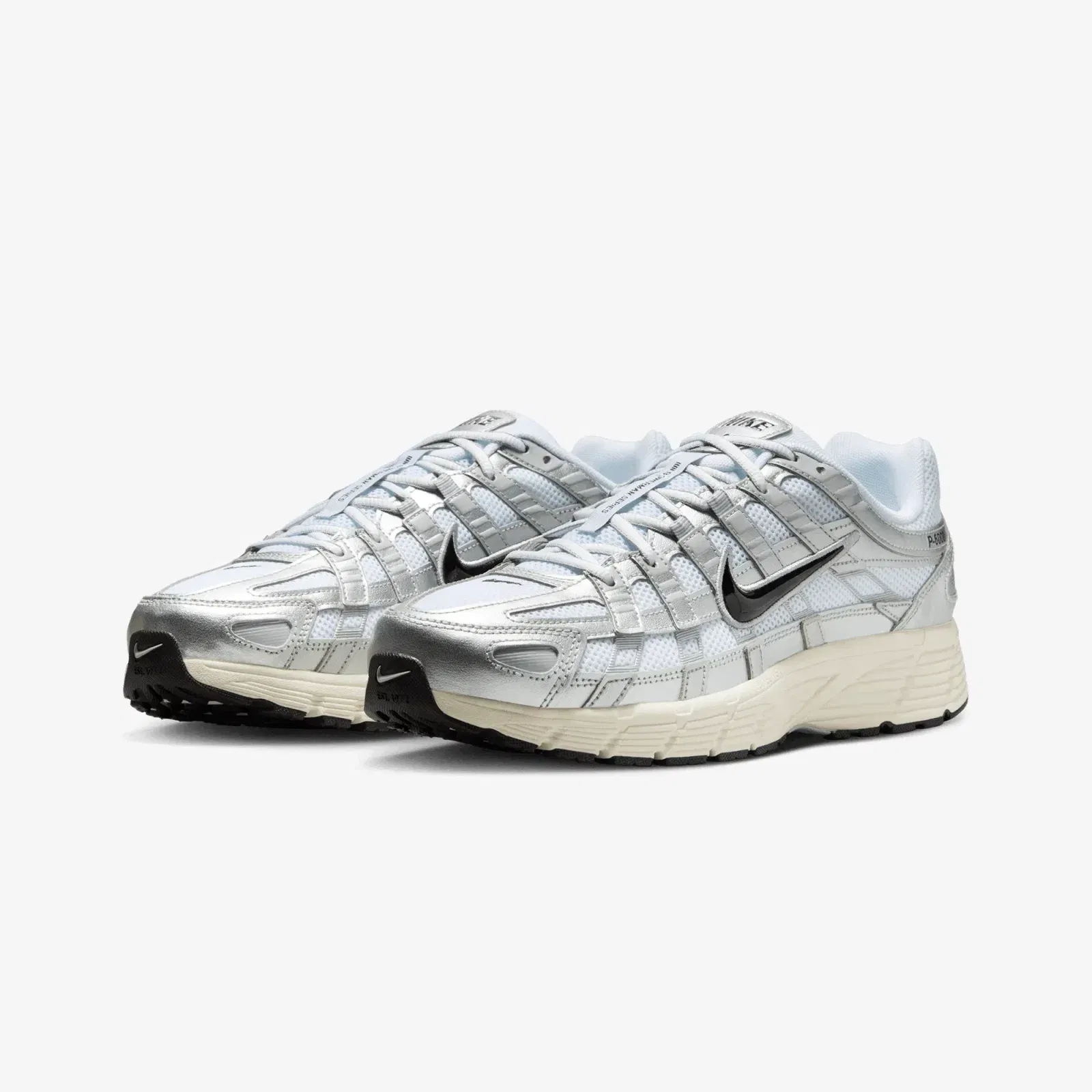 Nike P-6000 { WHITE/BLACK-METALLIC SILVER-FLT SILVER