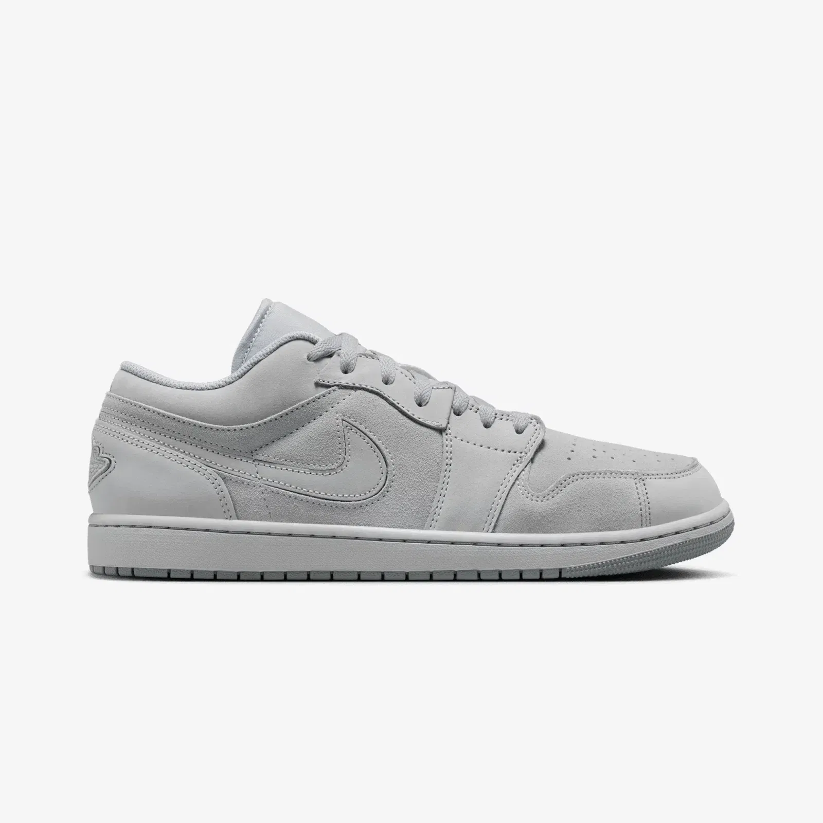 NIKE AIR JORDAN 1 LOW SE CRAFT { WOLF GREY/WOLF GREY-SMOKE GREY