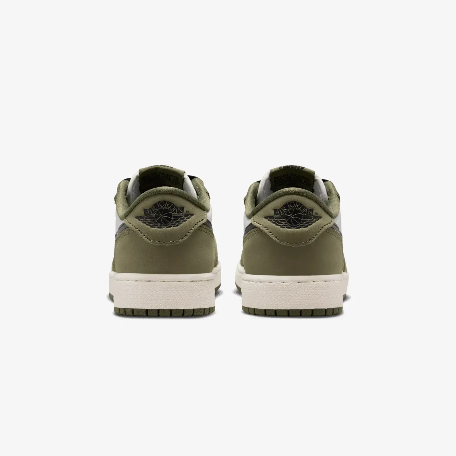 JORDAN AIR JORDAN 1 RETRO LOW { MEDIUM OLIVE/SUMMIT WHITE