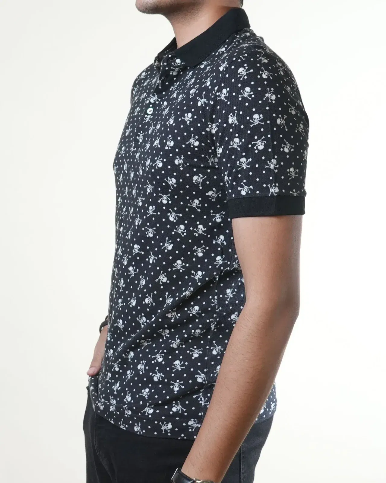 Dolce & Gabbana Skull Printed Black T-Shirt (S)