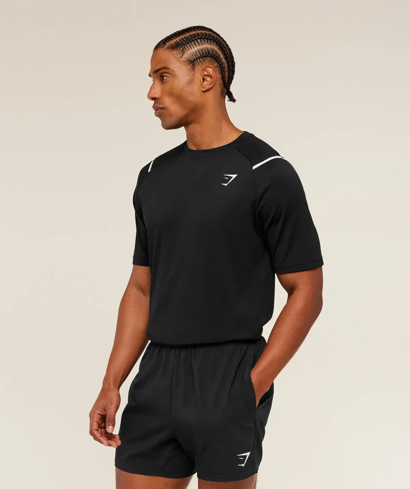 Gymshark Arrival Contrast T-Shirt - Black