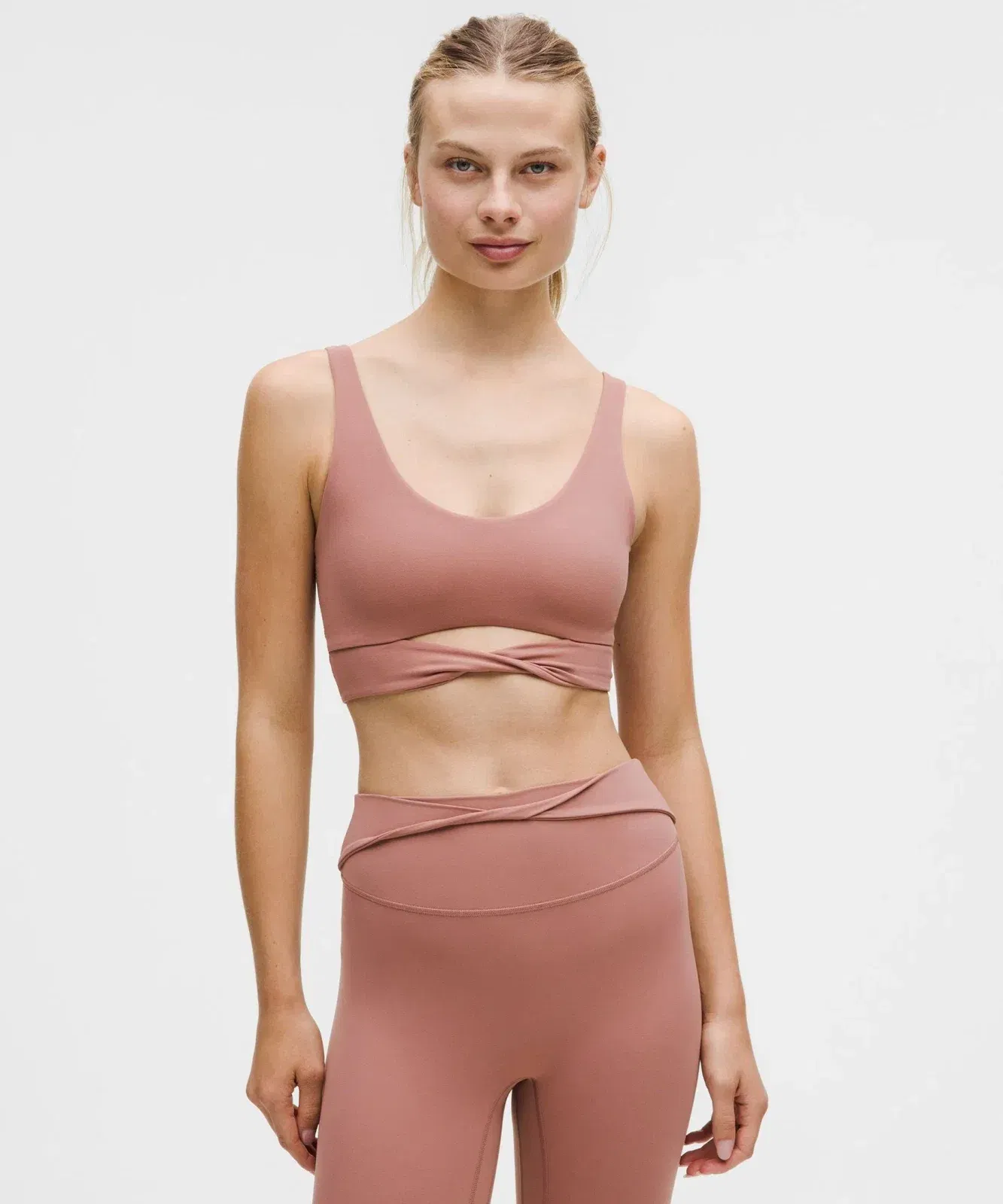 Lululemon Nulu Twist-Front Scoop-Neck Bra *Light Support, B/C Cup