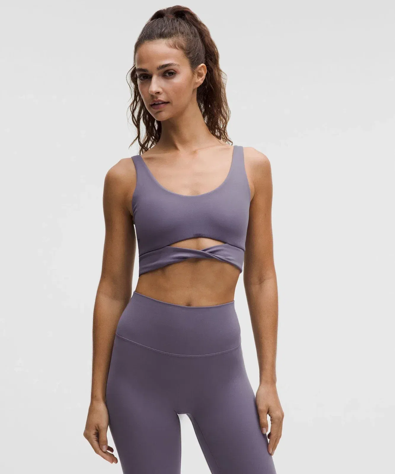 Lululemon Nulu Twist-Front Scoop-Neck Bra *Light Support, B/C Cup