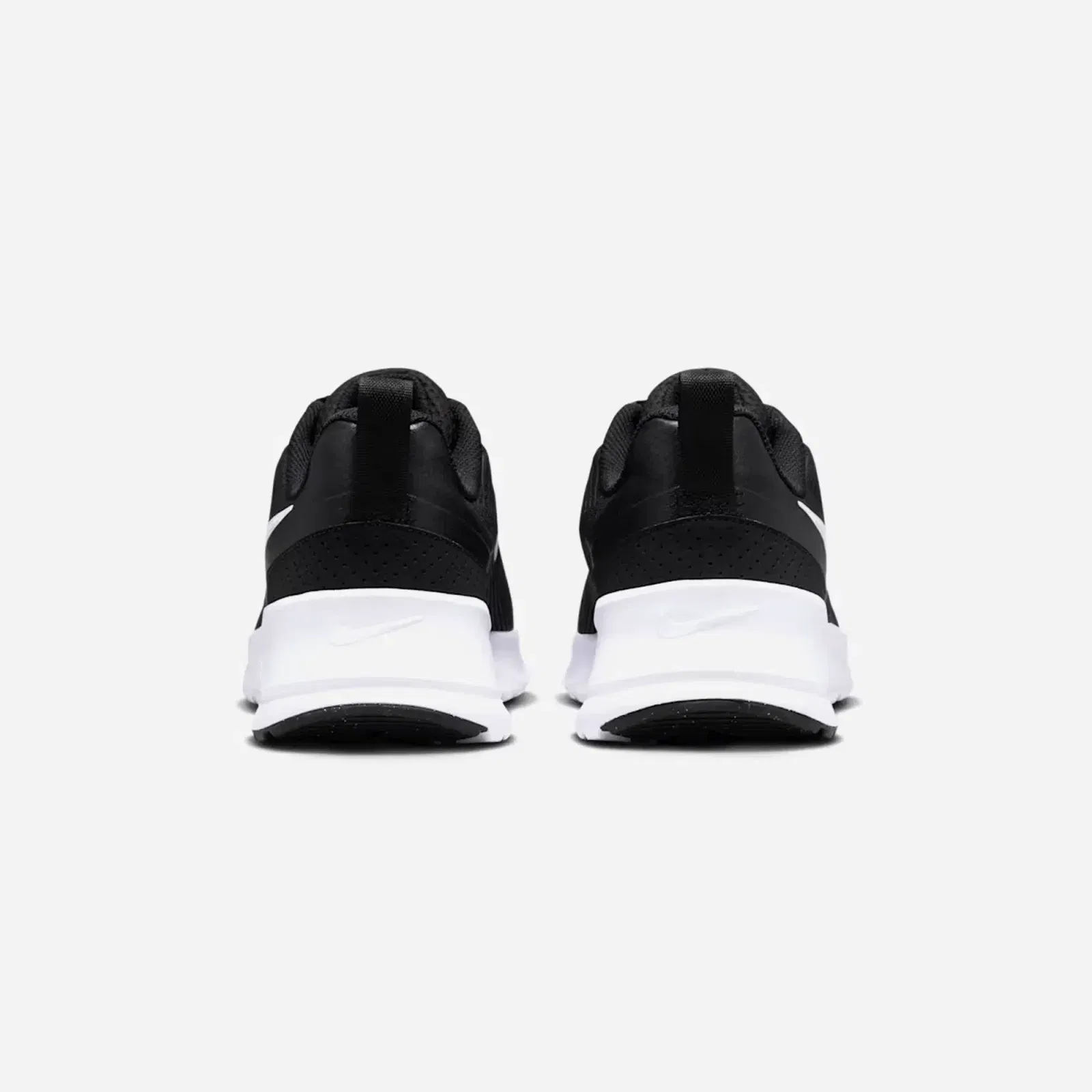 Nike Air Max Nuaxis Black White