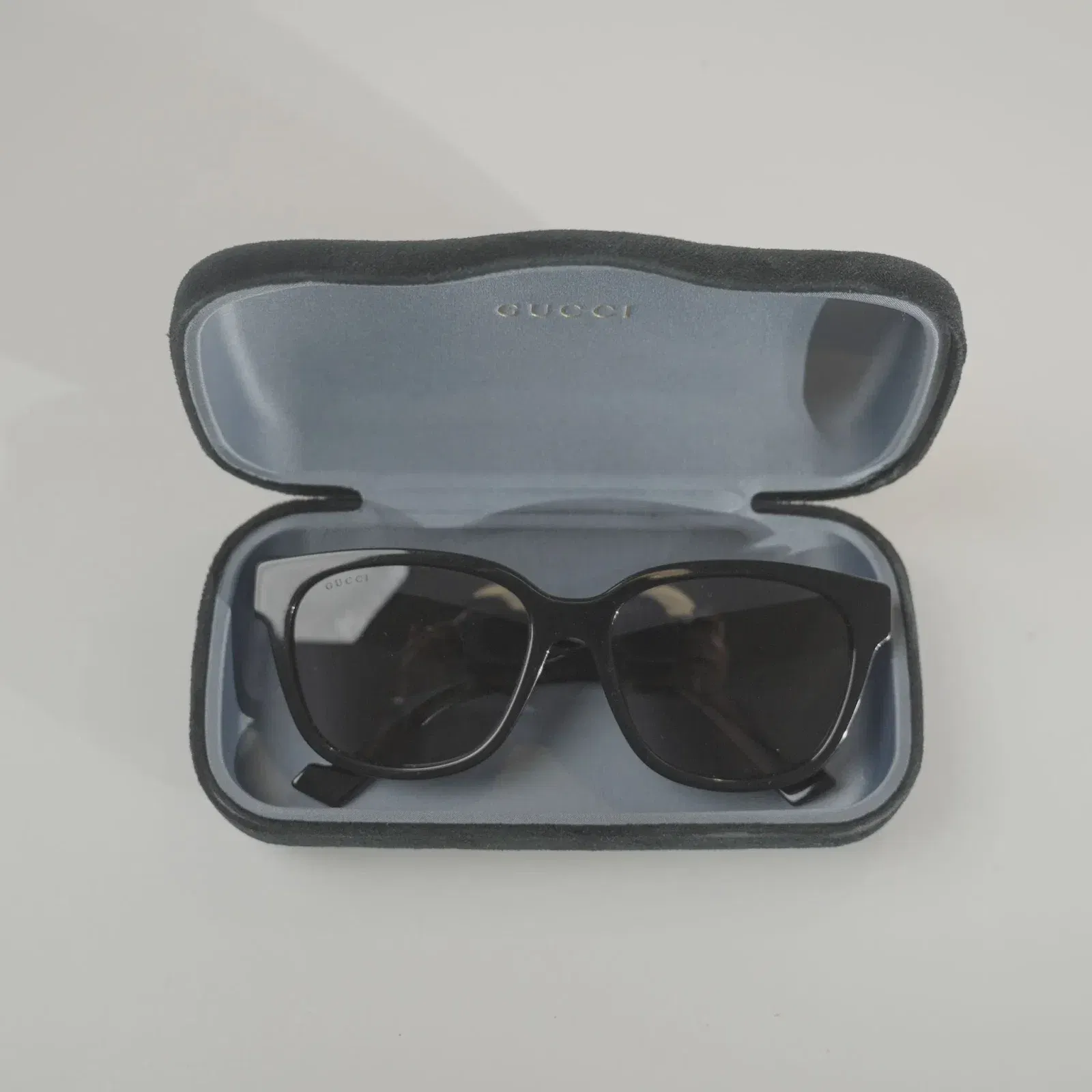 Gucci Low Nose Bridge Sunglasses (One Size)